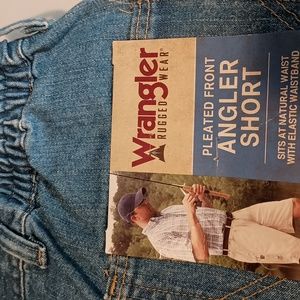 Wrangler angler shorts size 50 waist
